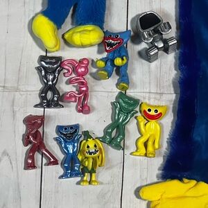 Colorful Huggy Wuggy Toy Set